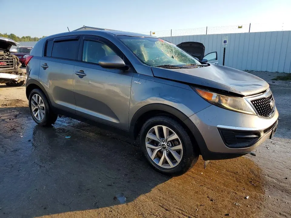 2016 KIA SPORTAGE LX  