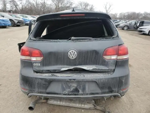 2011 VOLKSWAGEN GTI 
