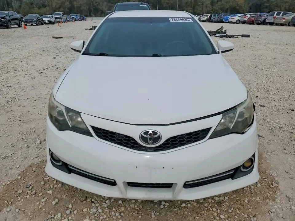 2014 TOYOTA CAMRY   