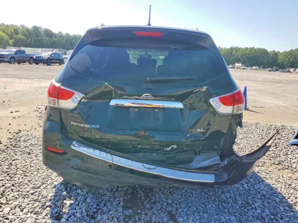 2015 NISSAN PATHFINDER SL  