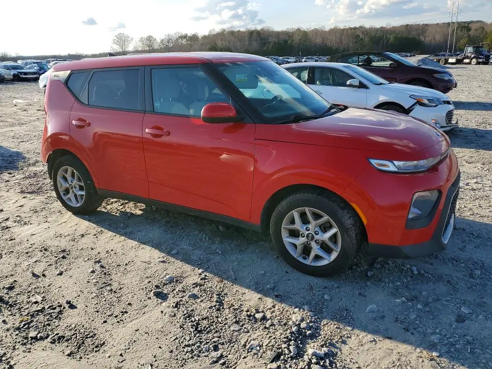 2020 KIA SOUL S  