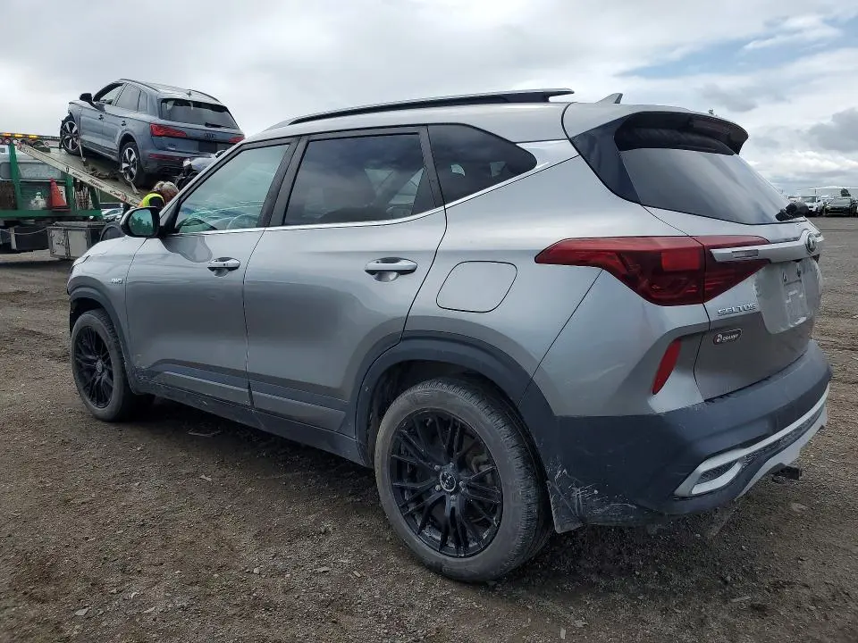 2021 KIA SELTOS EX  
