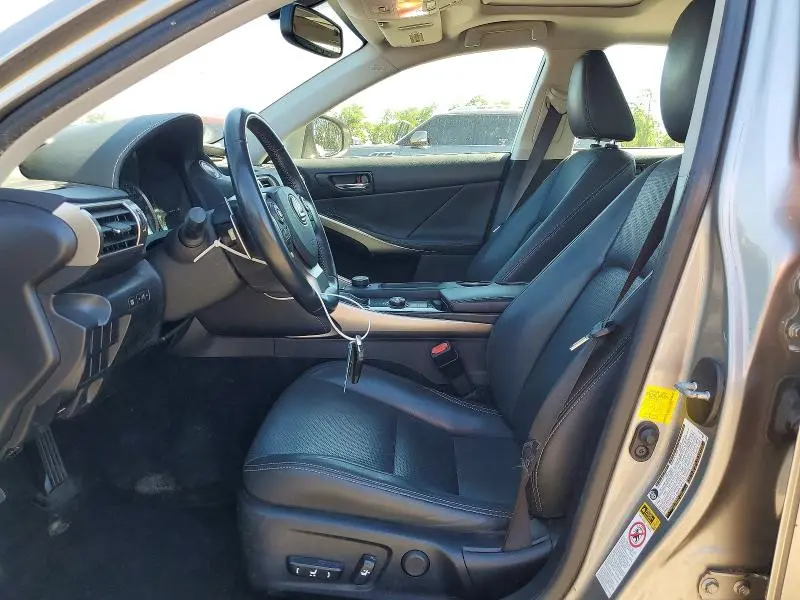 2015 LEXUS IS 250  