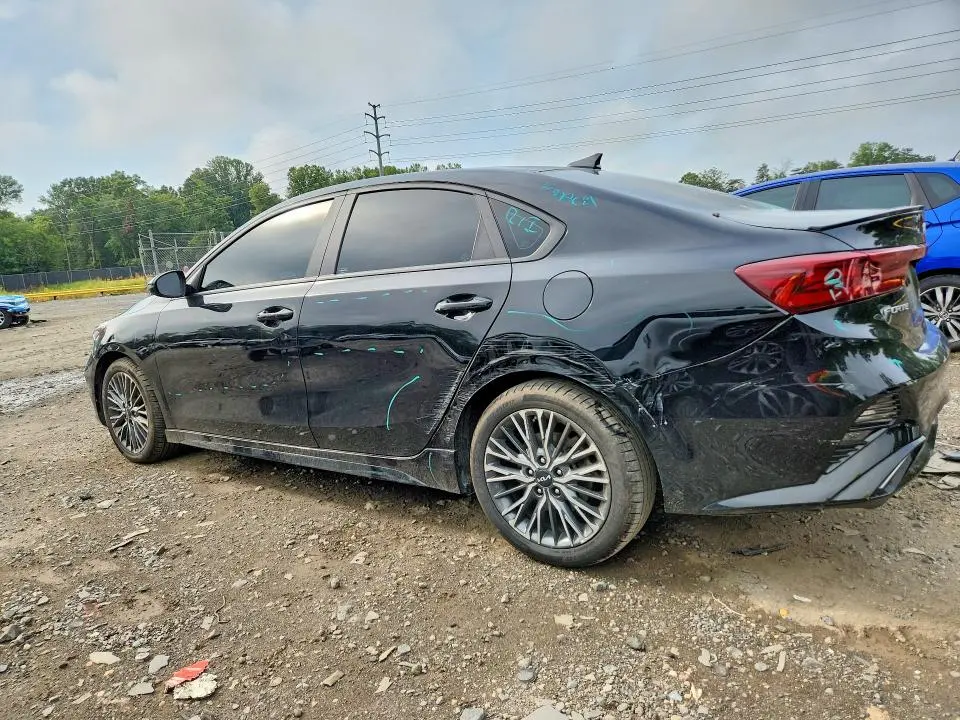 2023 KIA FORTE GT LINE  