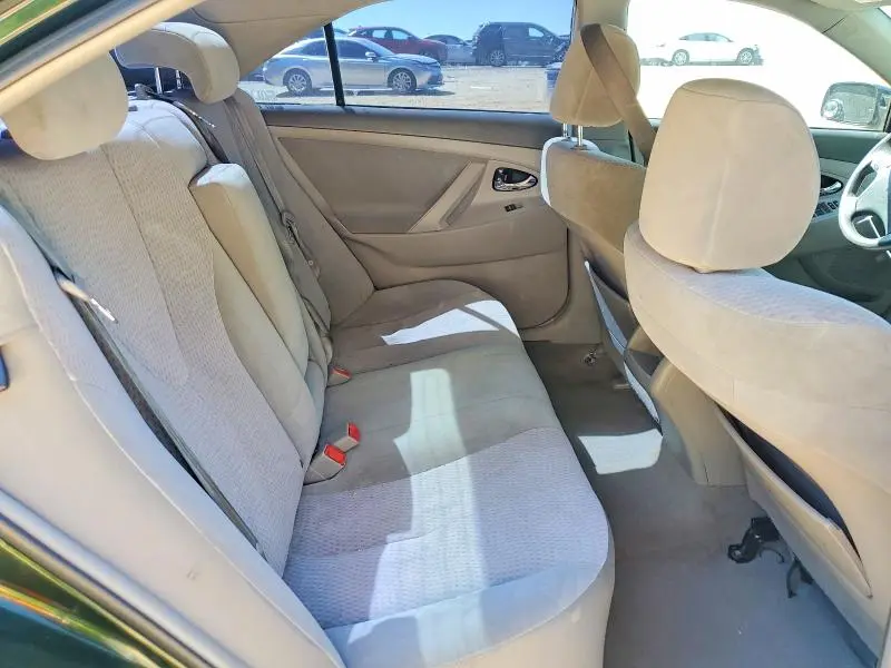 2011 TOYOTA CAMRY LE  