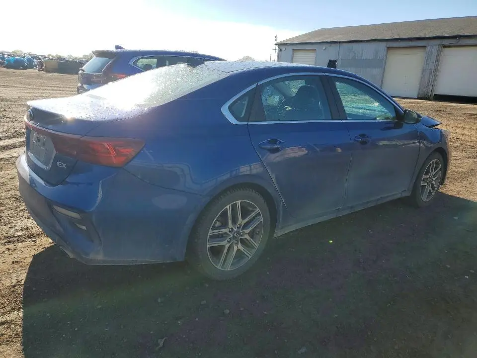 2021 KIA FORTE EX  