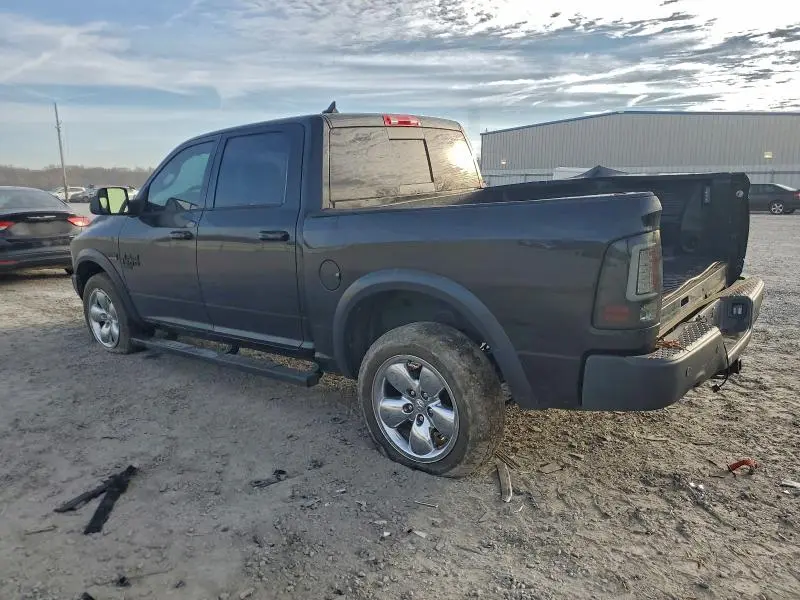 2019 RAM 1500 CLASSIC SLT  