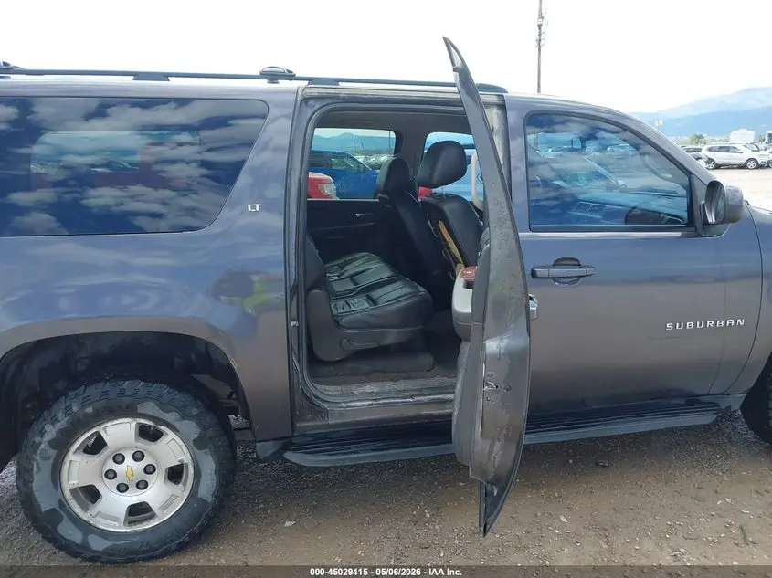 2010 CHEVROLET SUBURBAN 1500 LT1