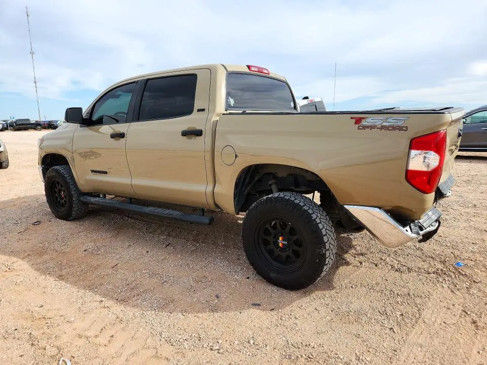 2019 TOYOTA TUNDRA CREWMAX SR5  