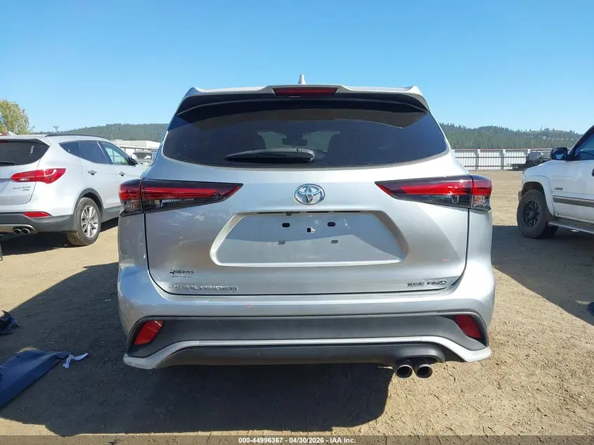 2024 TOYOTA HIGHLANDER XSE