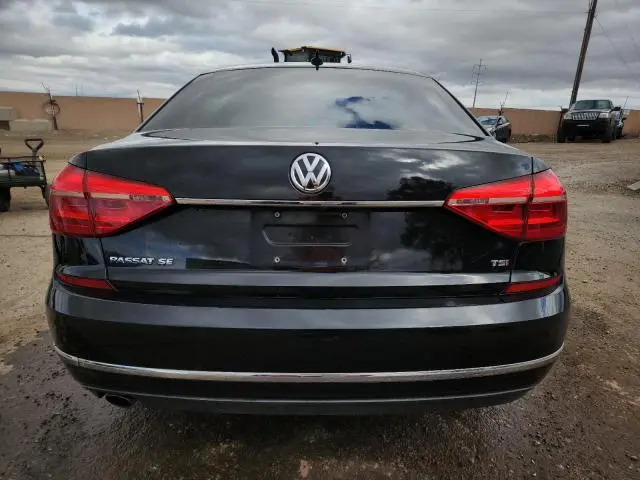 2016 VOLKSWAGEN PASSAT SE  