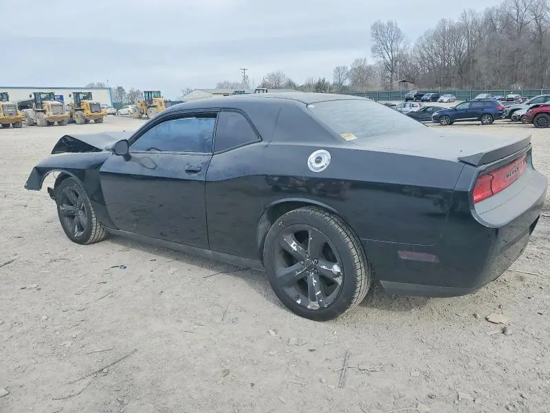 2013 DODGE CHALLENGER SXT  