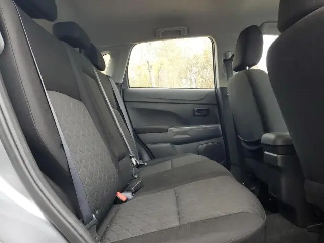 2022 MITSUBISHI RVR ES