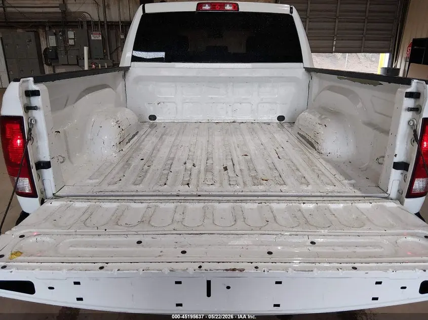 2019 RAM 1500 CLASSIC TRADESMAN  4X2 5'7 BOX
