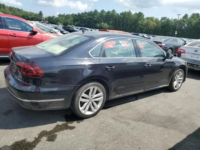 2018 VOLKSWAGEN PASSAT SE  