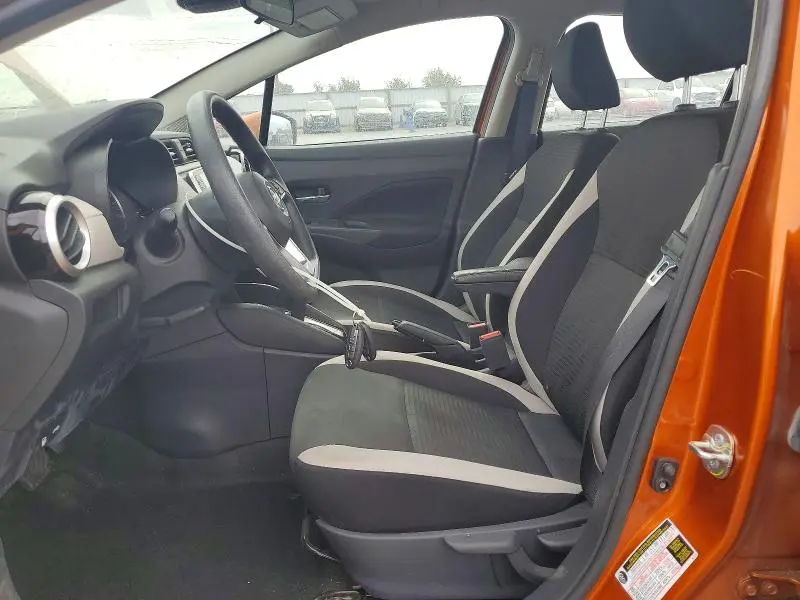 2022 NISSAN VERSA SV  