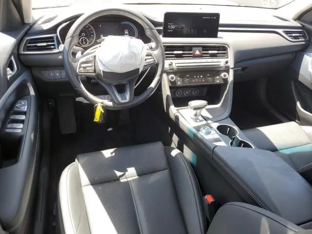 2025 GENESIS G70 BASE  