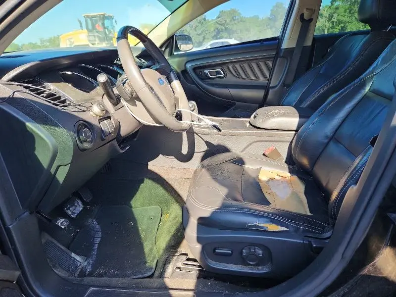 2011 FORD TAURUS SEL  