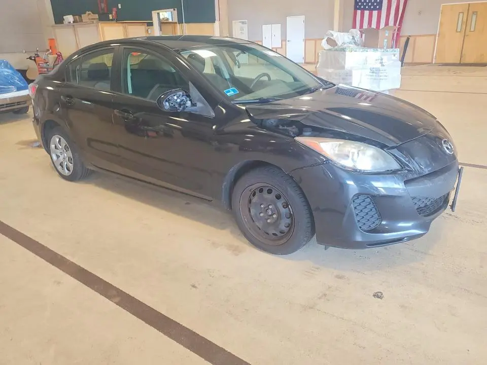 2013 MAZDA 3 I  