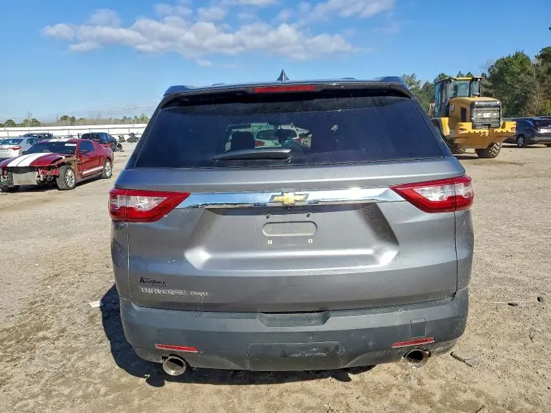 2019 CHEVROLET TRAVERSE LS  
