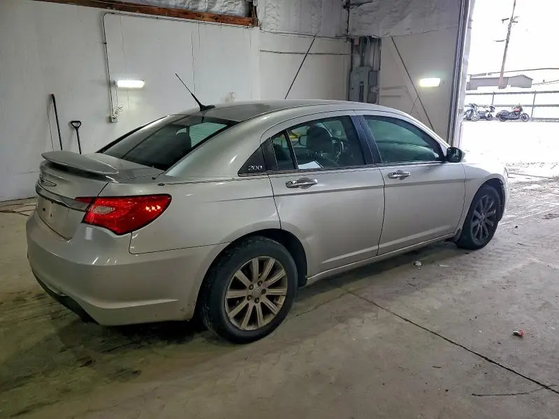 2011 CHRYSLER 200 TOURING  