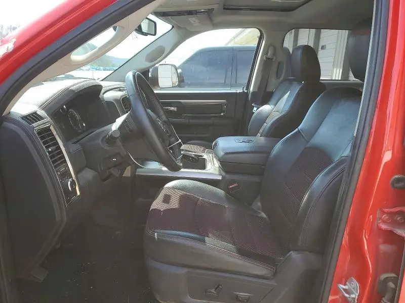 2016 RAM 1500 SPORT  