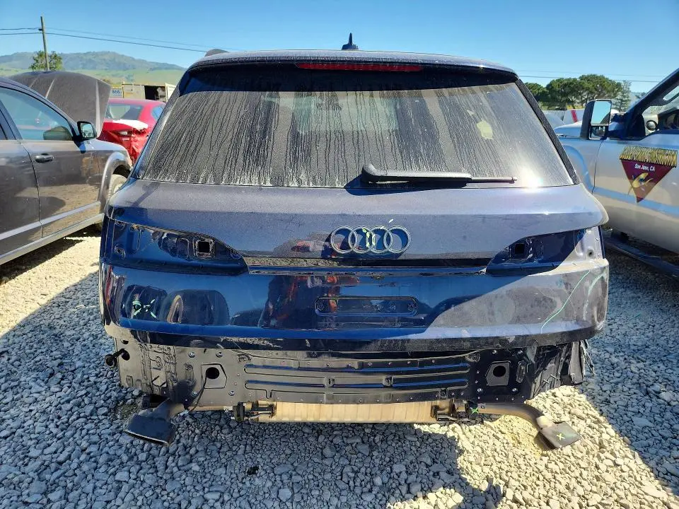 2025 AUDI Q7 PRESTIGE  