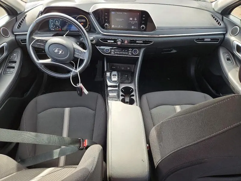 2022 HYUNDAI SONATA SEL  