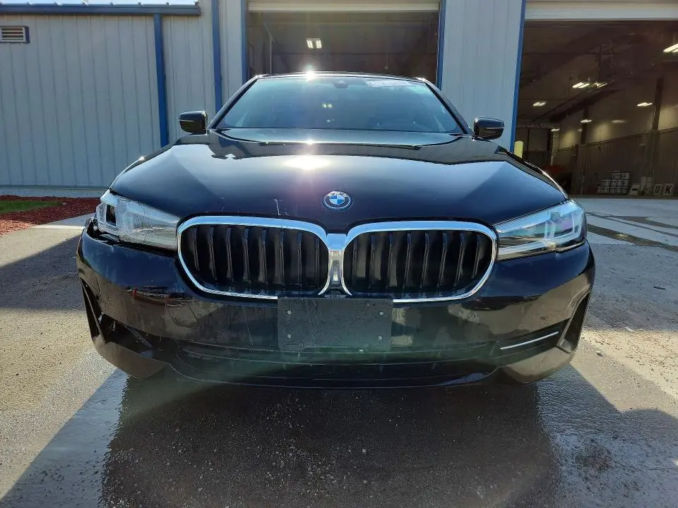 2023 BMW 530E   