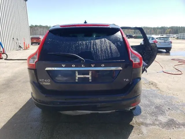 2016 VOLVO XC60 T6 PLATINUM  