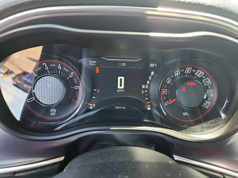 2017 DODGE CHALLENGER SXT  