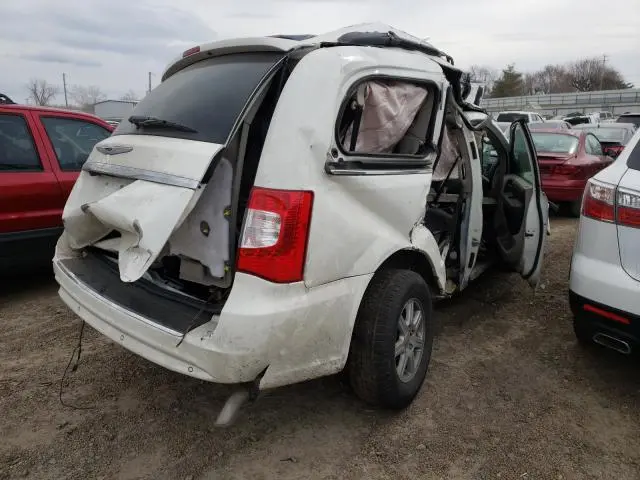 2011 CHRYSLER TOWN & COUNTRY TOURING L  