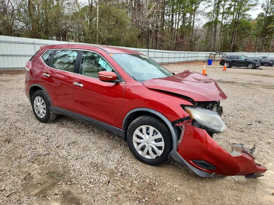 2015 NISSAN ROGUE S  