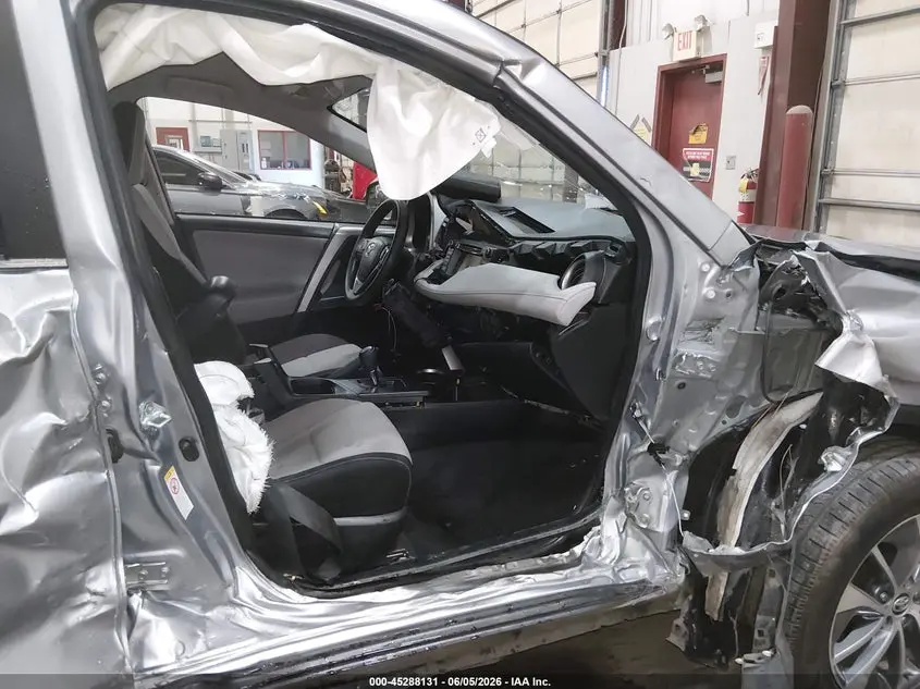 2018 TOYOTA RAV4 HYBRID LE