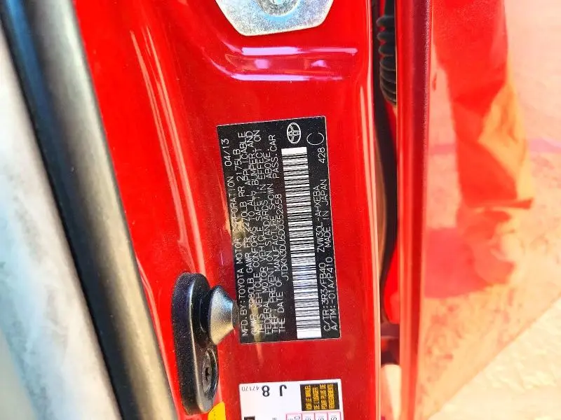 2013 TOYOTA PRIUS TWO  