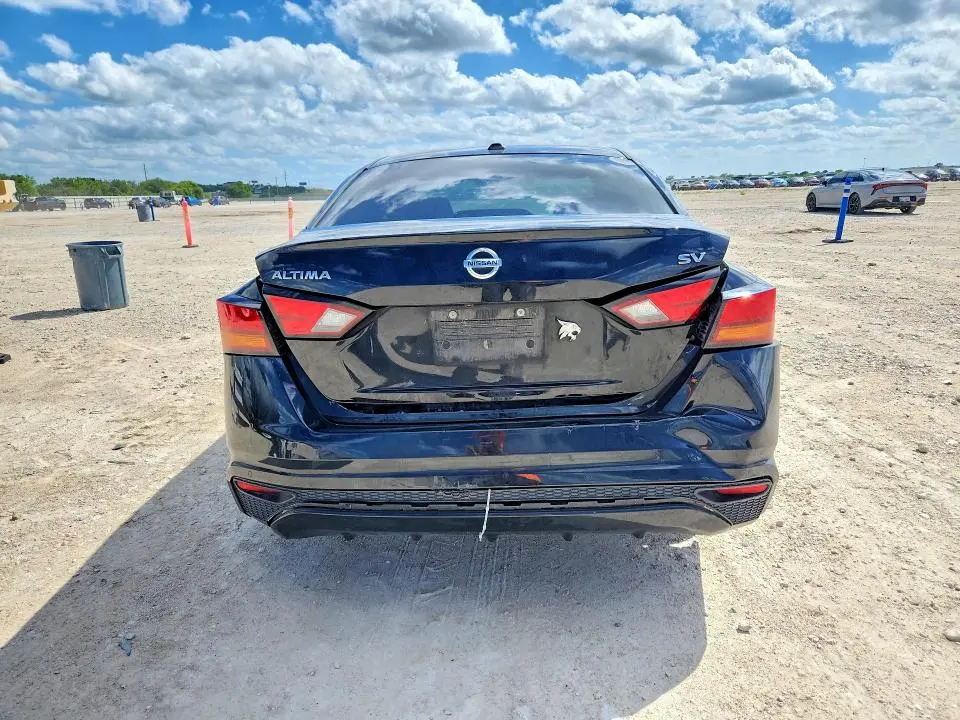 2021 NISSAN ALTIMA S   