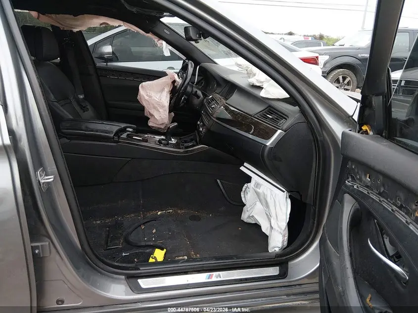 2015 BMW 550I XDRIVE