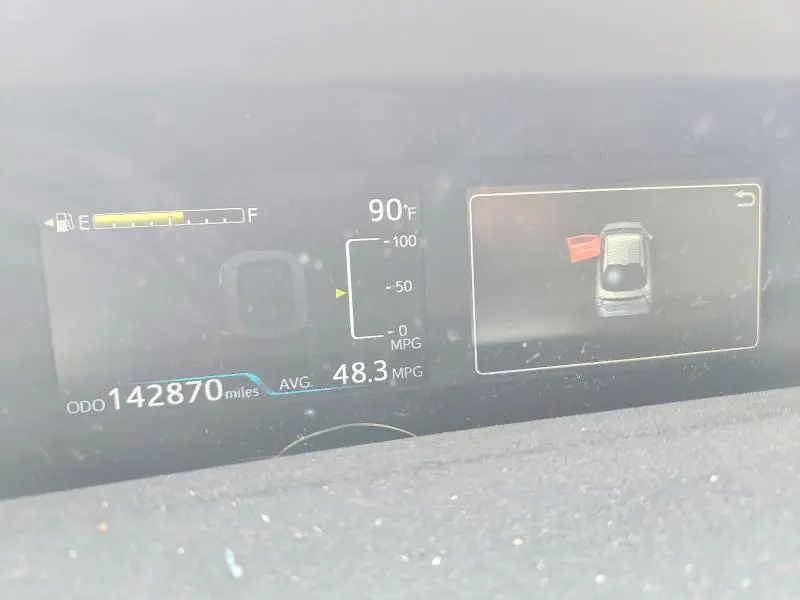 2016 TOYOTA PRIUS THREE  