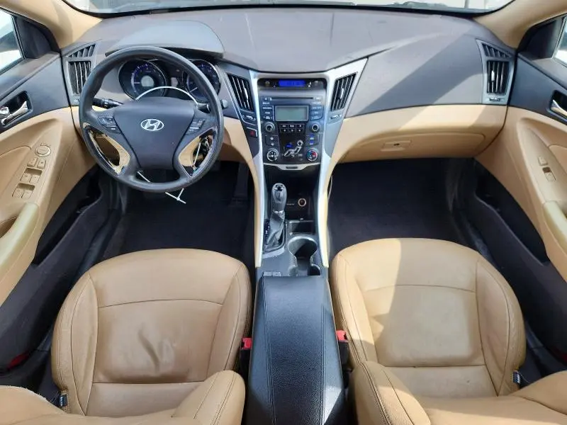 2013 HYUNDAI SONATA GLS  