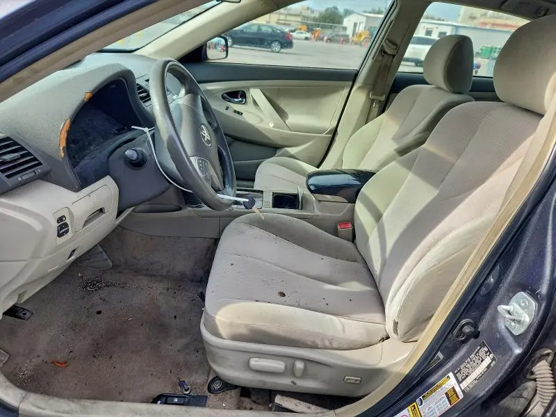 2010 TOYOTA CAMRY BASE  