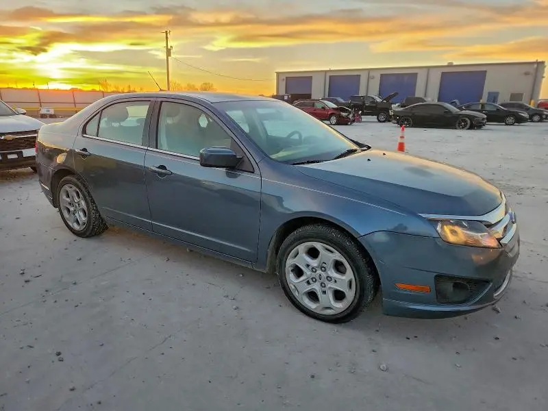 2011 FORD FUSION SE  