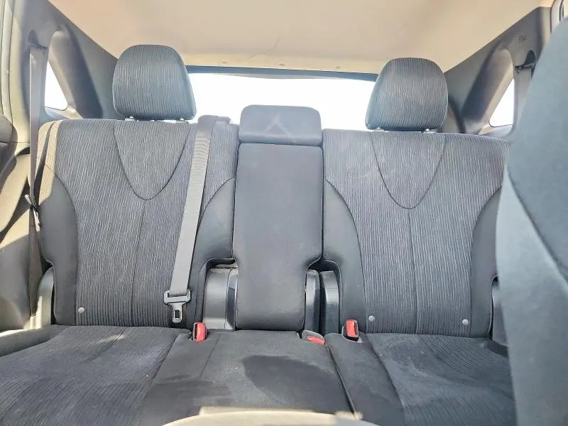 2013 TOYOTA VENZA LE  