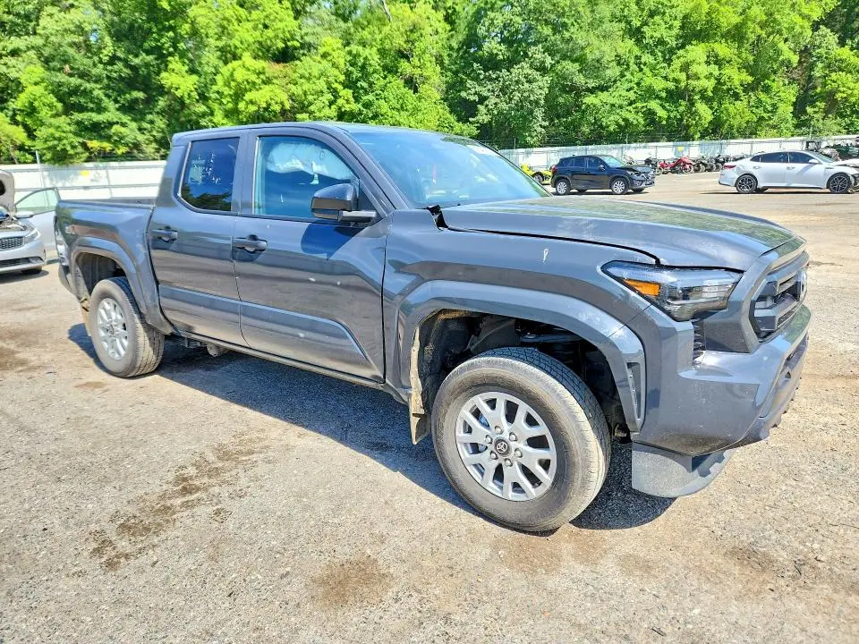 2024 TOYOTA TACOMA SR  
