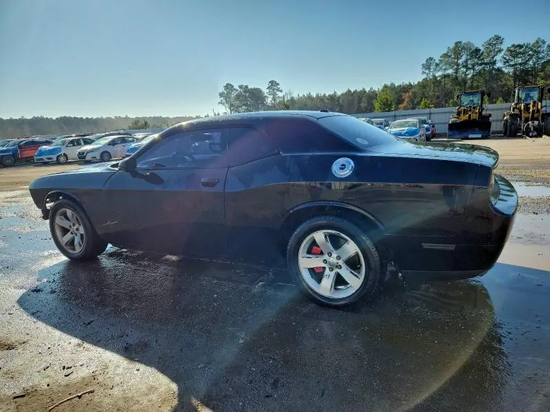 2012 DODGE CHALLENGER SXT  