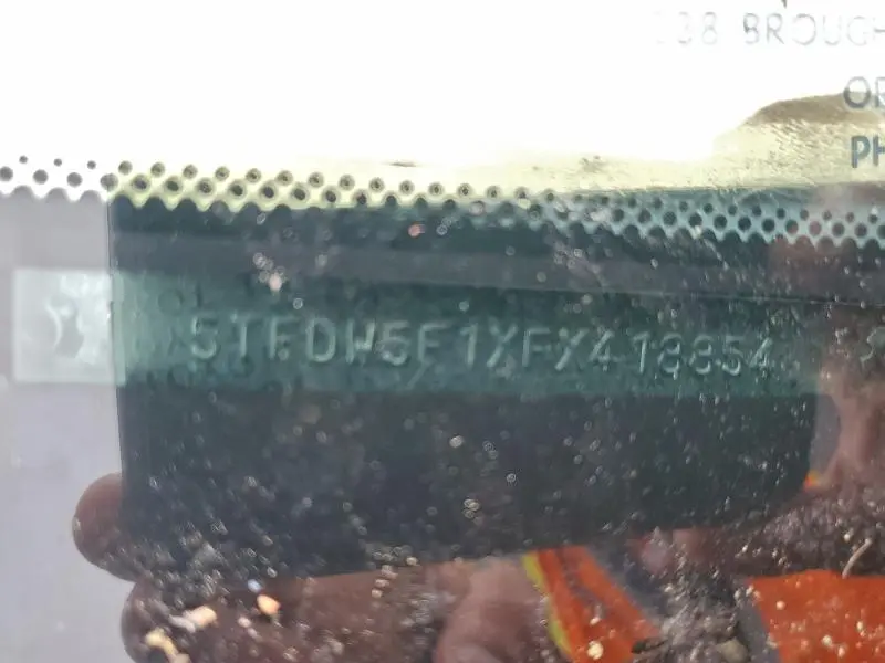 2015 TOYOTA TUNDRA CREWMAX SR5  