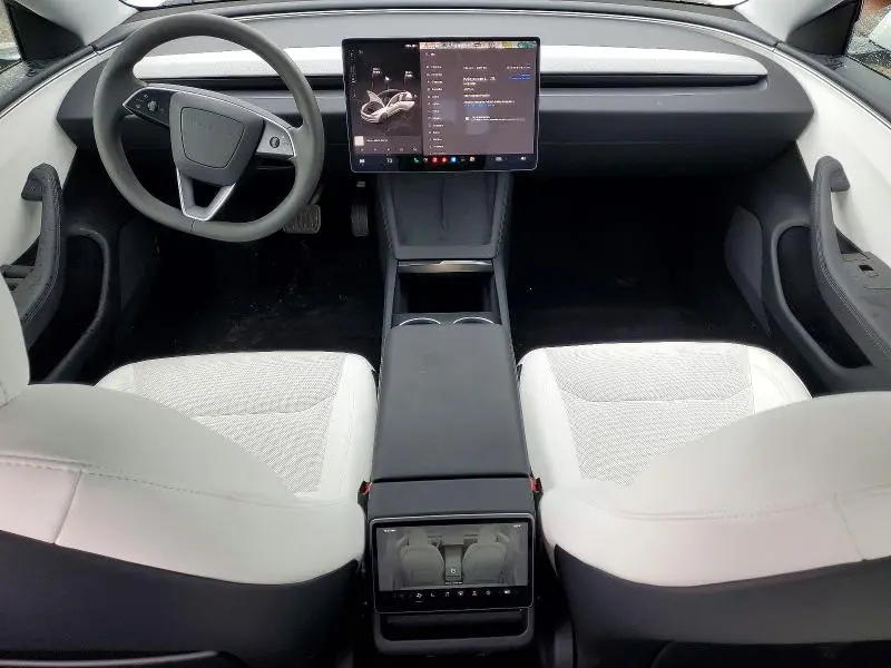 2026 TESLA MODEL 3   