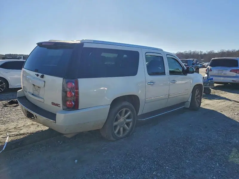 2011 GMC YUKON XL DENALI  