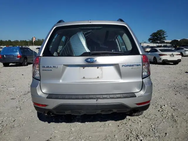 2010 SUBARU FORESTER XS  