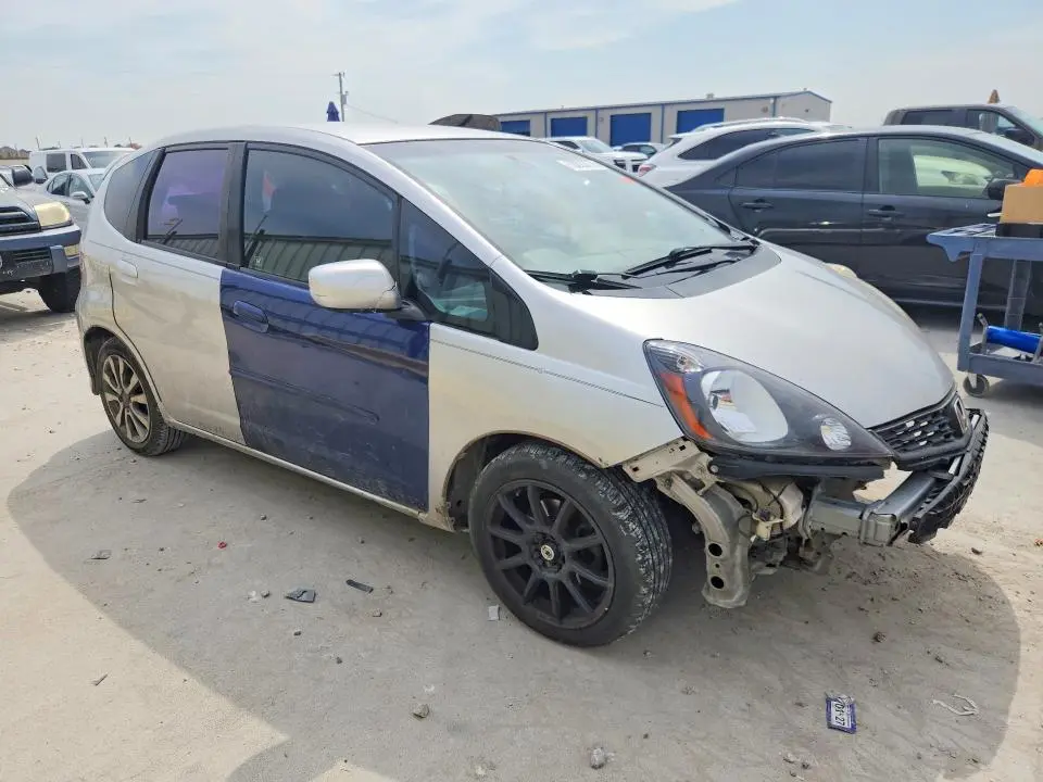 2013 HONDA FIT SPORT  