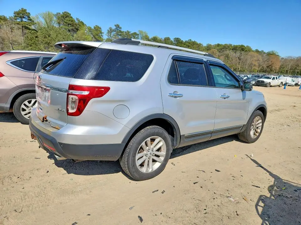 2013 FORD EXPLORER XLT  